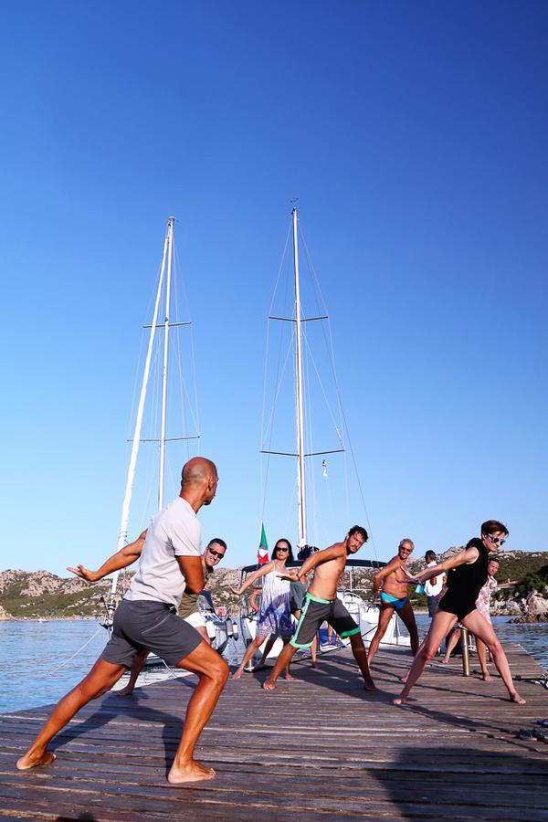 Touring Club Italiano - La Maddalena Hotell La Maddalena  Exteriör bild